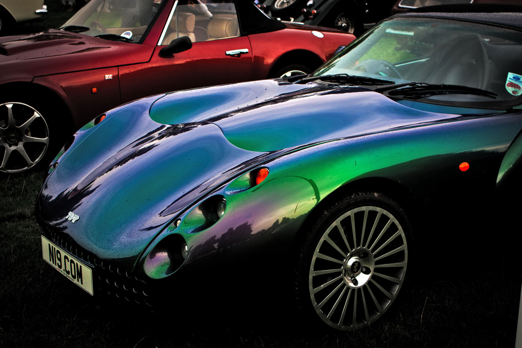 worst-colour-purple-green-tvr-tuscan